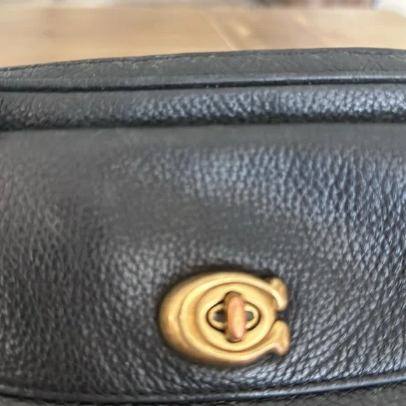 - COACH WILLOW CAMERA BAG CROSSBODY BLACK  PEBBLED LEATHER - Picture 4 of 5